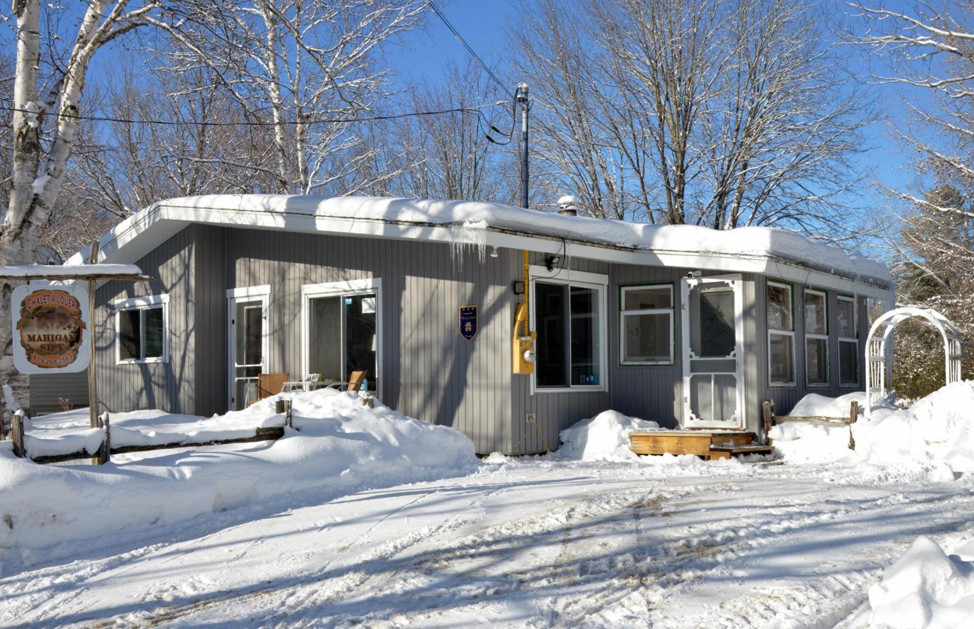 Chalet Mahigan Sipy Saint-Paulin Exterior photo